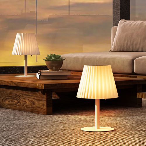 Outsunny Outdoor Table Lamp with Solar and USB Charge, Cordless, Auto Switch